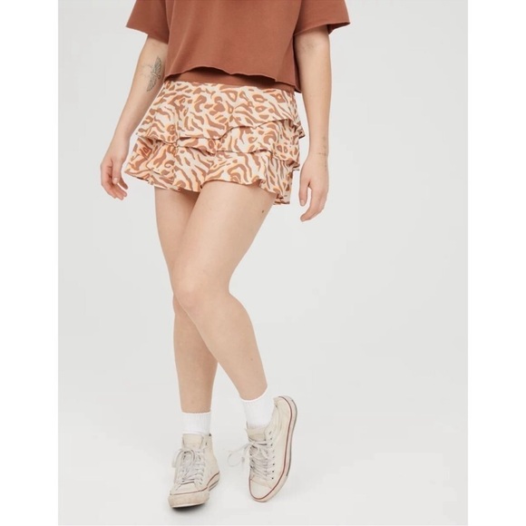 Aerie Leopard Skirt - Picture 2 of 6